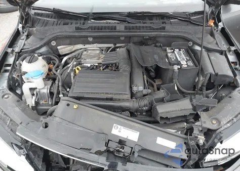 2017 Volkswagen Jetta 1.4T Se из США, поврежденный, VIN 3VWDB7AJ8HM407792